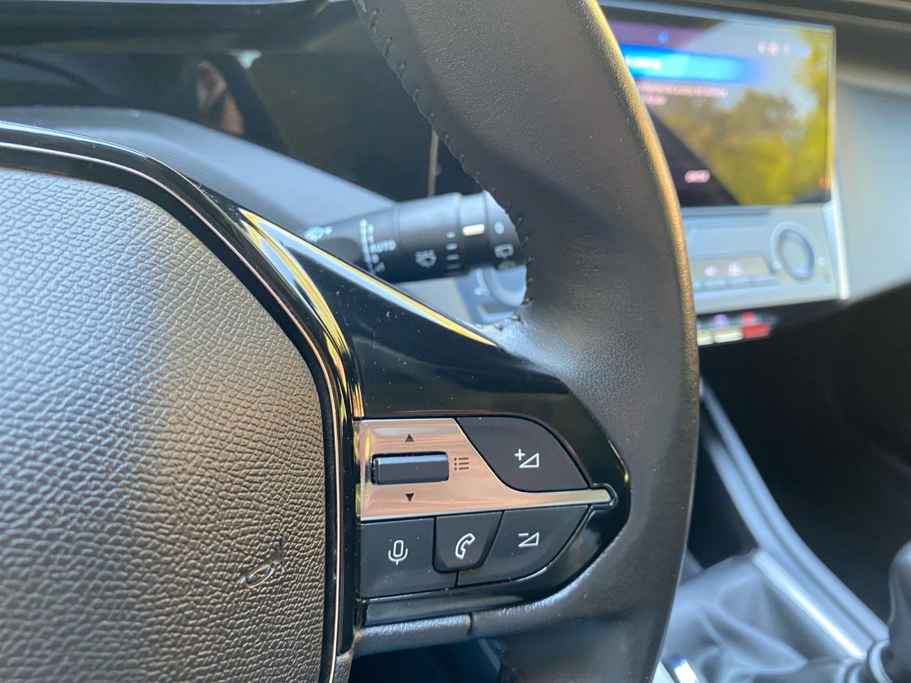 Peugeot 308 ACTIVE PACK BLUE HDI 130 CV - Foto 2