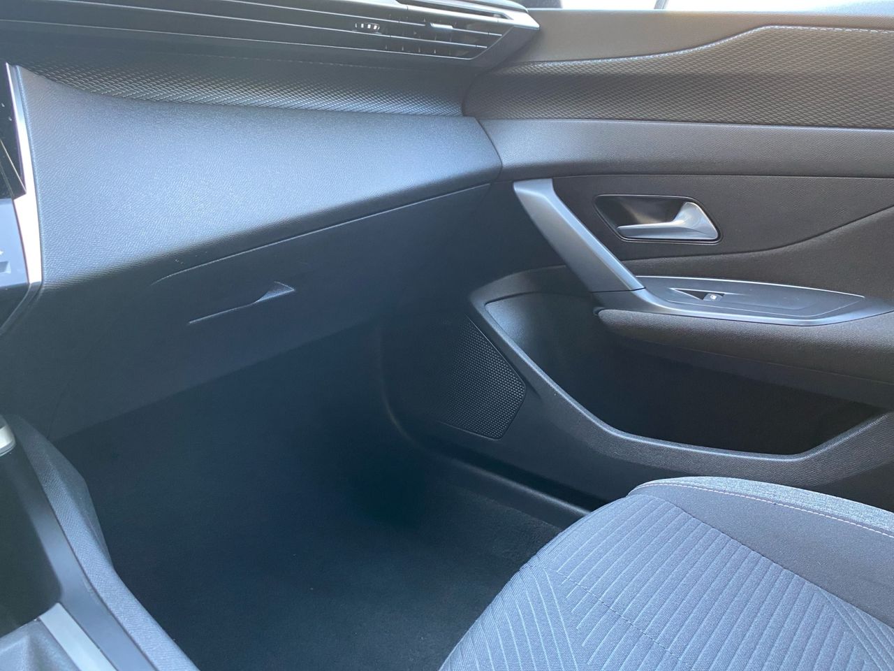 Peugeot 308 ACTIVE PACK BLUE HDI 130 CV - Foto 2