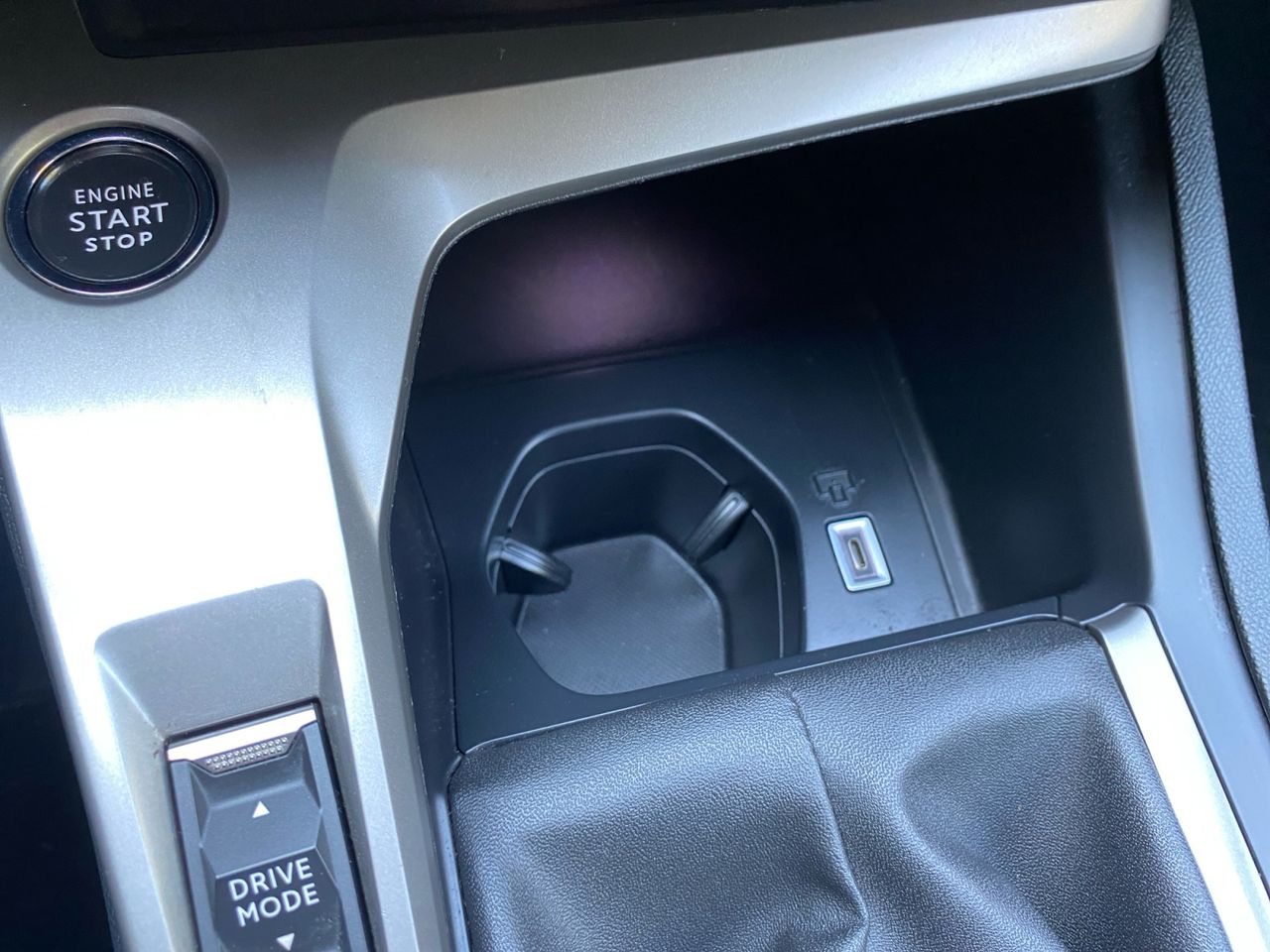 Peugeot 308 ACTIVE PACK BLUE HDI 130 CV - Foto 2