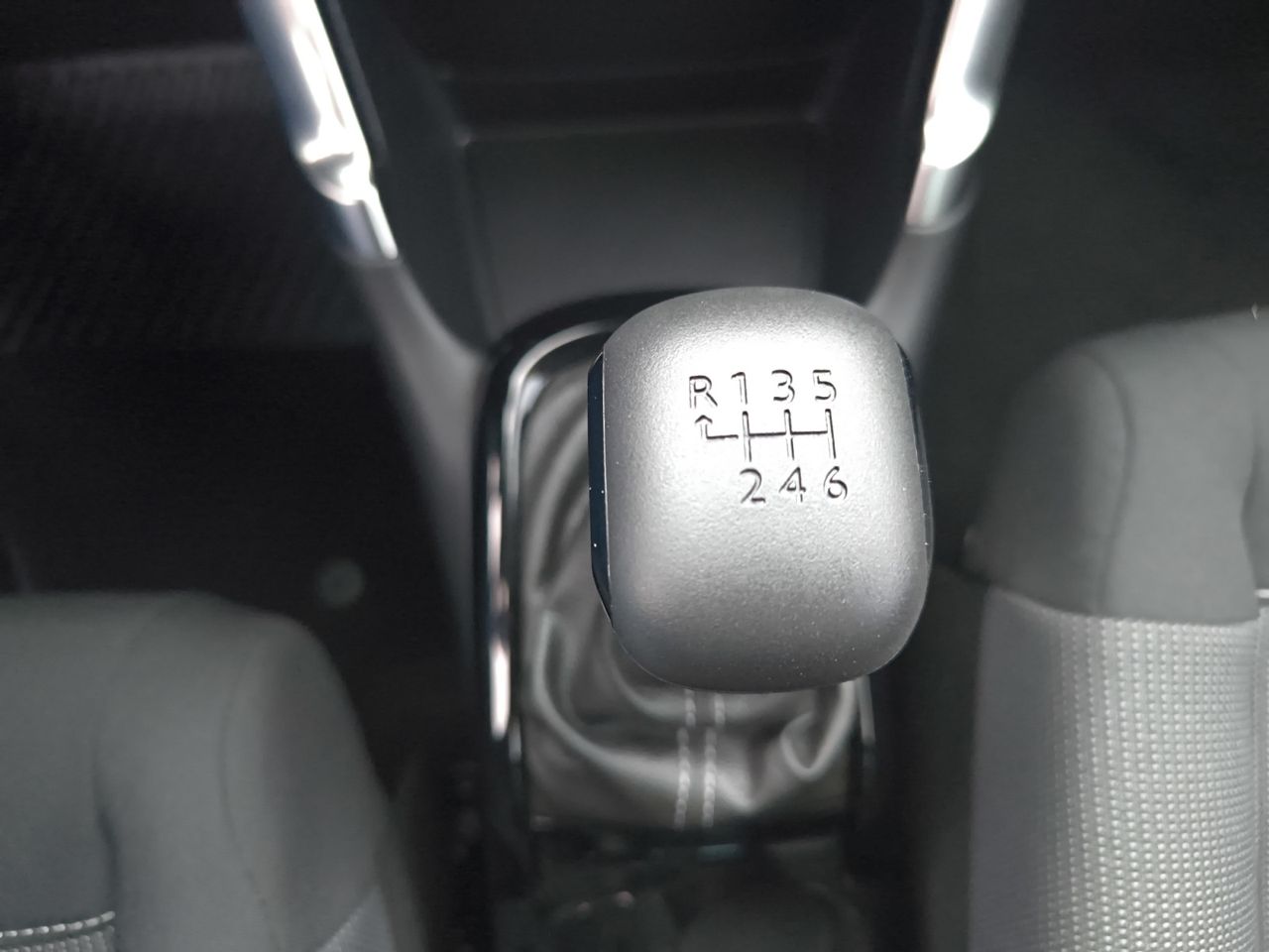 Citroën C3 Aircross BLUE HDI 110 CV SHINE - Foto 2