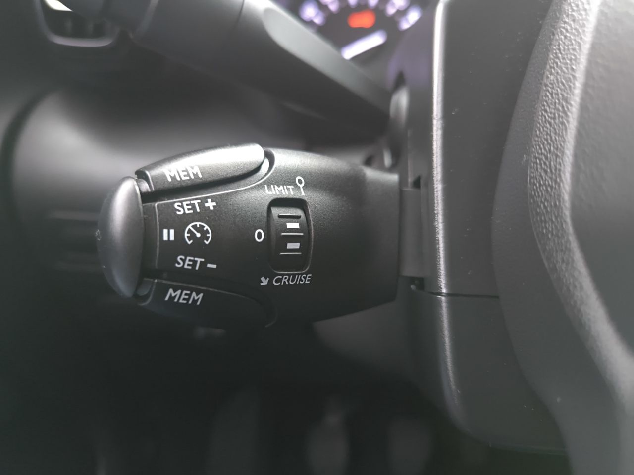 Citroën C3 Aircross BLUE HDI 110 CV SHINE - Foto 2