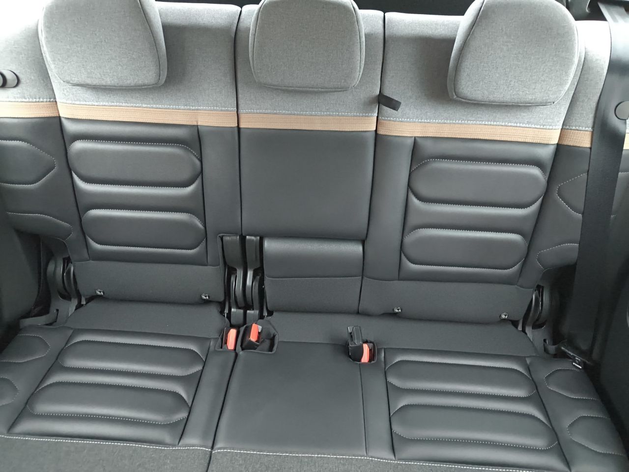 Citroën C3 Aircross BLUE HDI 110 CV SHINE PACK - Foto 2