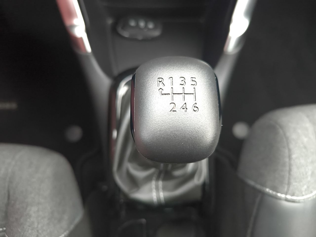 Citroën C3 Aircross BLUE HDI 110 CV SHINE PACK - Foto 2