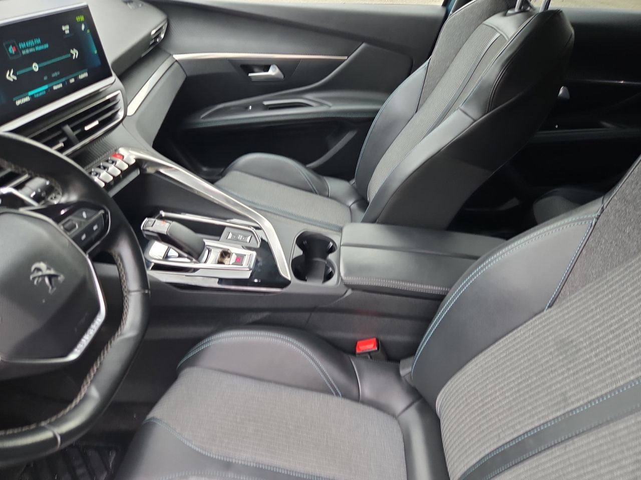 Peugeot 3008 Hybrid ALLURE HYBRID 225 e EAT8 - Foto 2