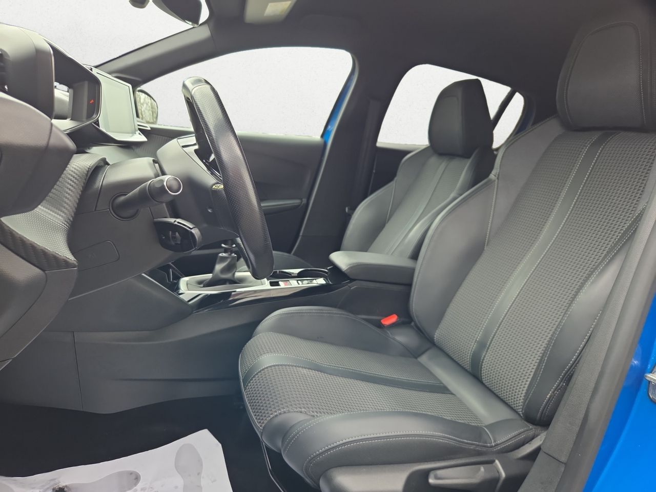 Peugeot 208 GT LINE PURE TECH 100 CV - Foto 2