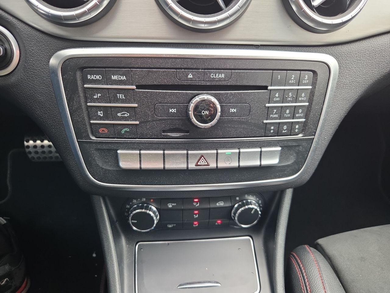 Mercedes Clase CLA 180 - Foto 2