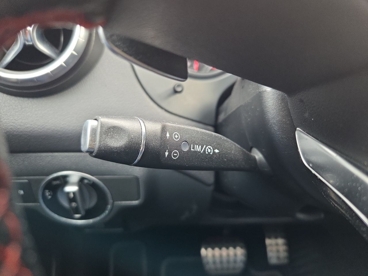 Mercedes Clase CLA 180 - Foto 2