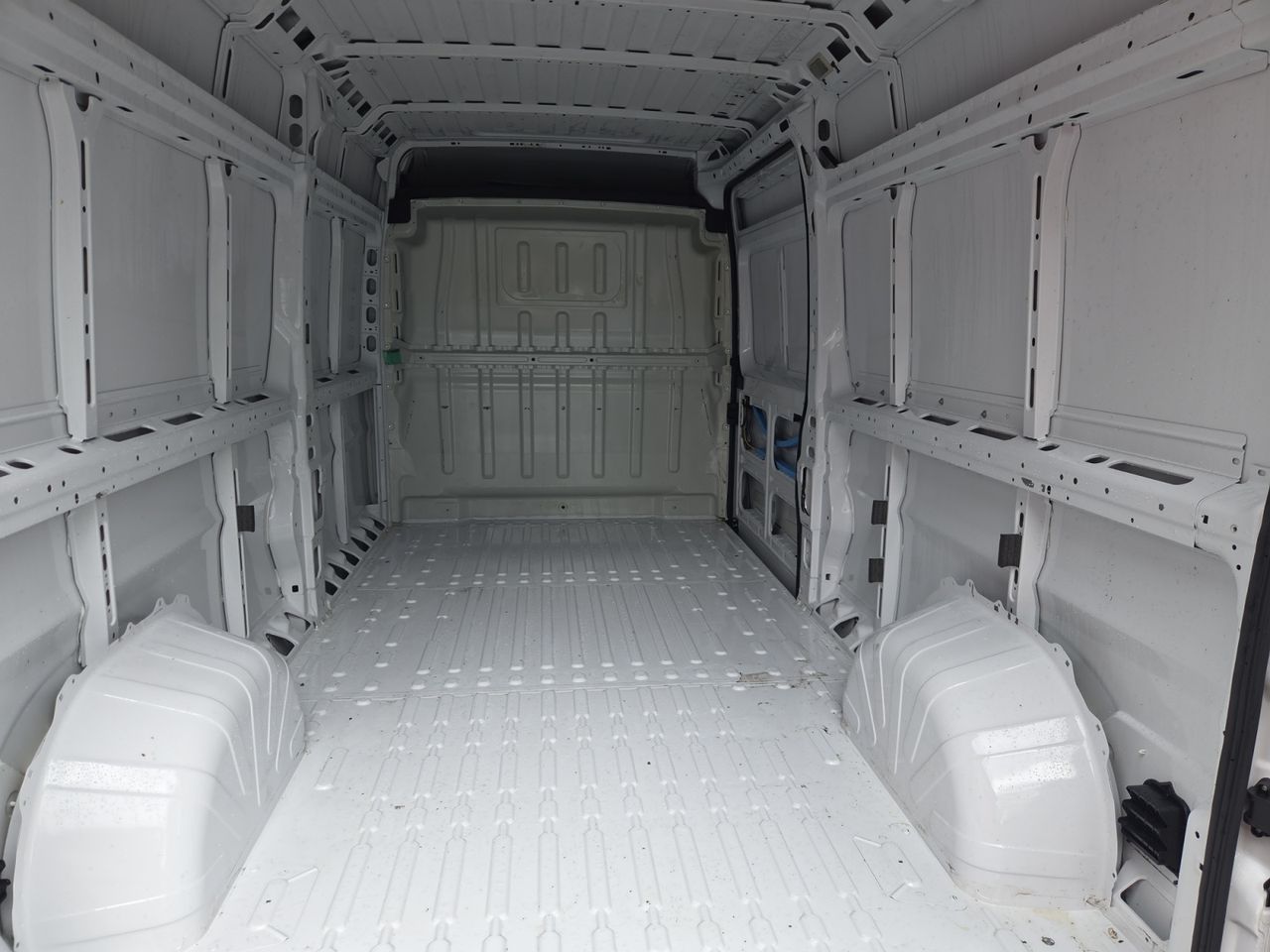 Citroën Jumper FG 35 L3 H2 BLUE HDI 120 CV - Foto 2