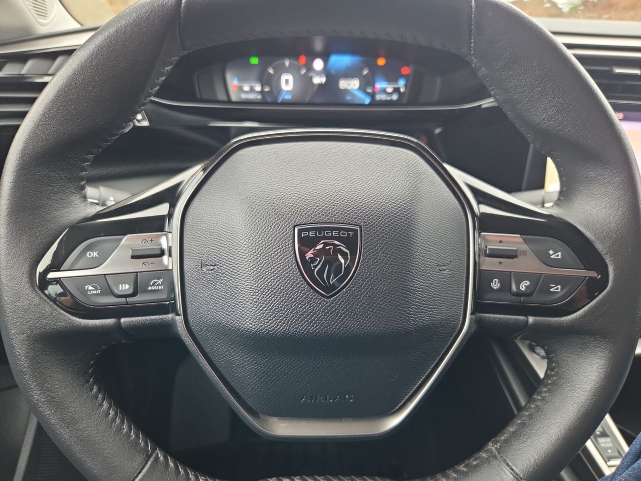 Peugeot 308 ACTIVE PACK BLUE HDI 130 CV - Foto 2