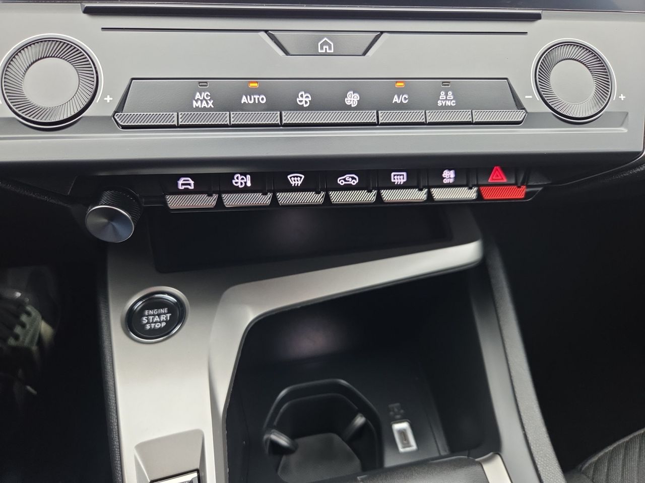 Peugeot 308 ACTIVE PACK BLUE HDI 130 CV - Foto 2