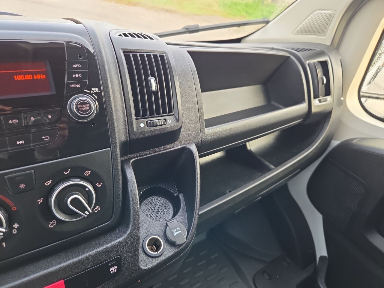 Citroën Jumper FG 33 L2 H1 BLUE HDI 140 CV - Foto 2