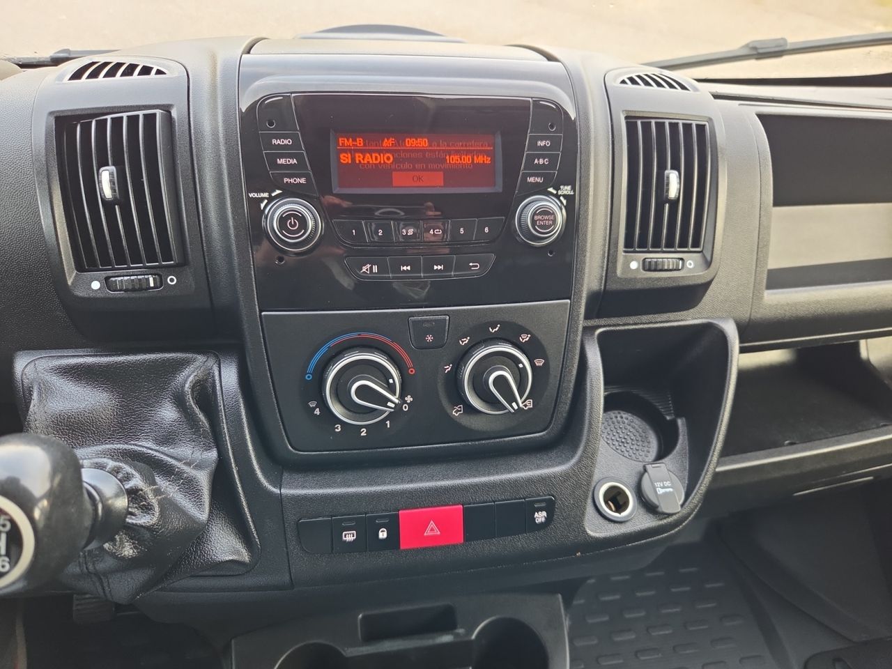 Citroën Jumper FG 33 L2 H1 BLUE HDI 140 CV - Foto 2