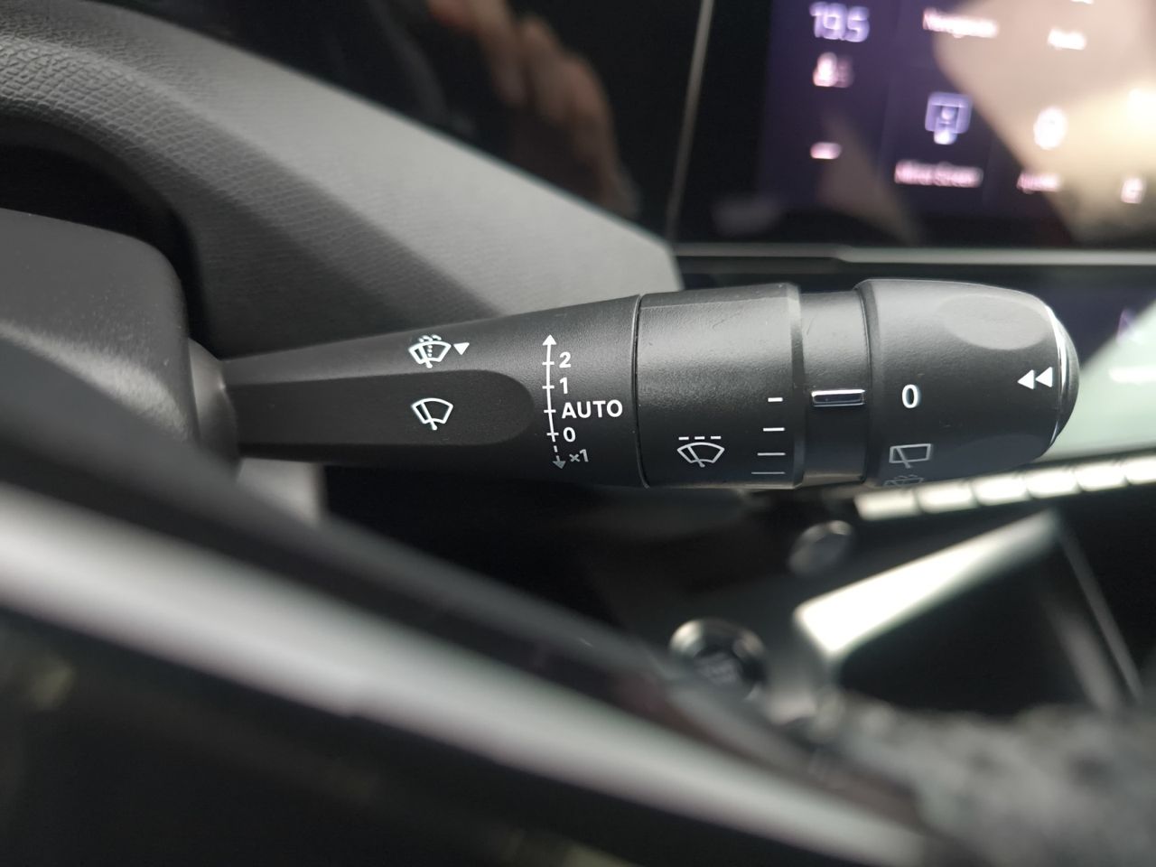 Peugeot 308 SW ALLURE PACK BLUE HDI 130 CV - Foto 2