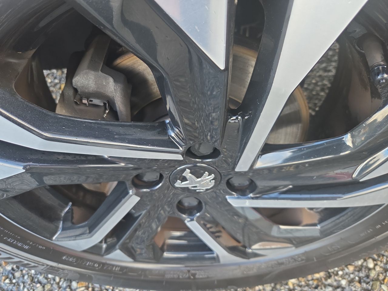 Peugeot 2008 ALLURE PACK PURE TECH 130 CV - Foto 2