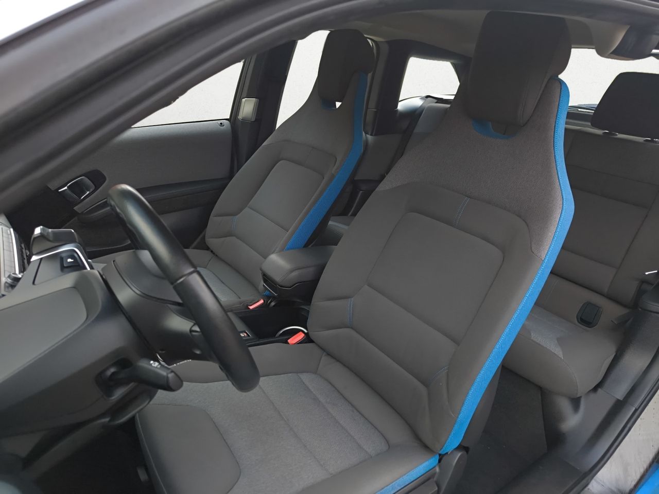 BMW i3 94 AH - Foto 2