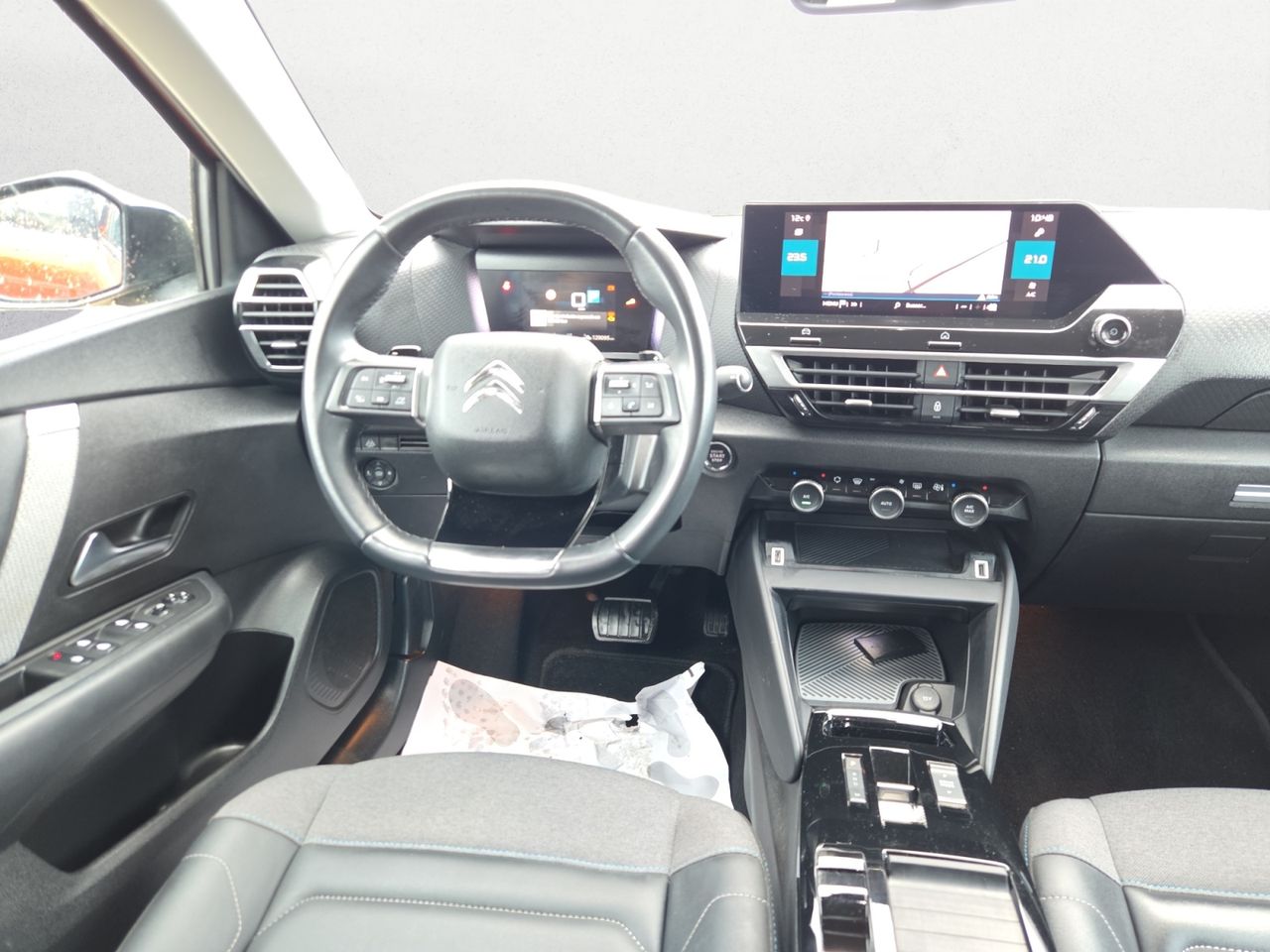 Citroën C4 BLUE HDI 130 EAT8 SHINE - Foto 2