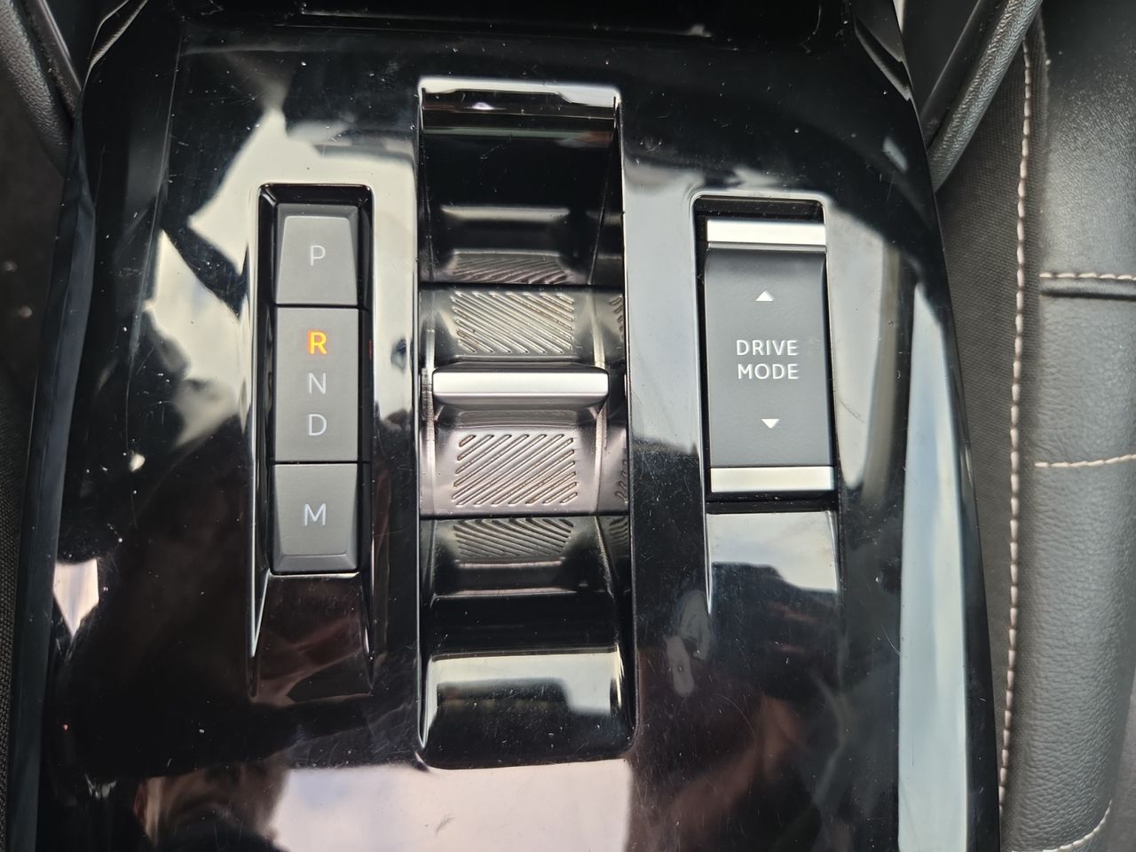 Citroën C4 BLUE HDI 130 EAT8 SHINE - Foto 2