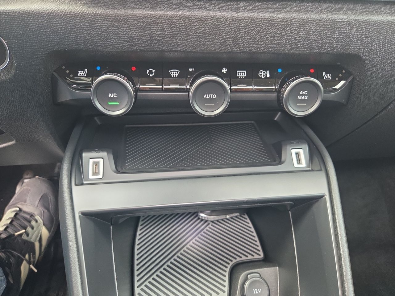 Citroën C4 BLUE HDI 130 EAT8 SHINE - Foto 2