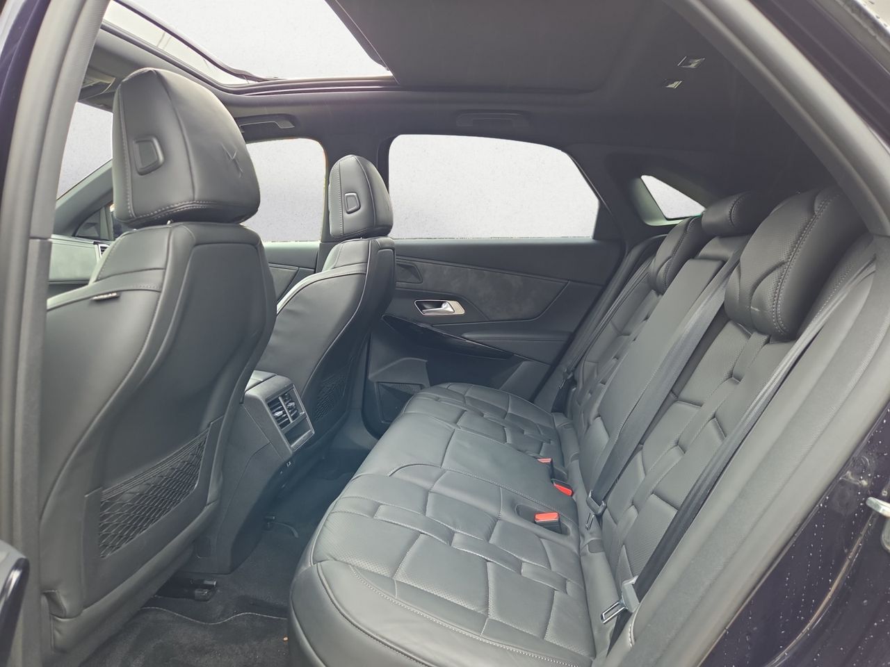 DS DS 7 Crossback E TENSE 300 4X4 LOUVRE - Foto 2