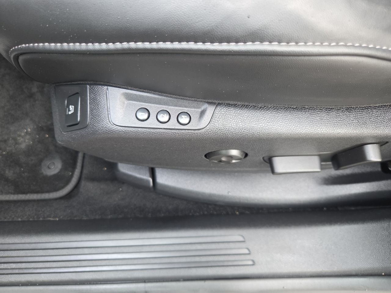 DS DS 7 Crossback E TENSE 300 4X4 LOUVRE - Foto 2