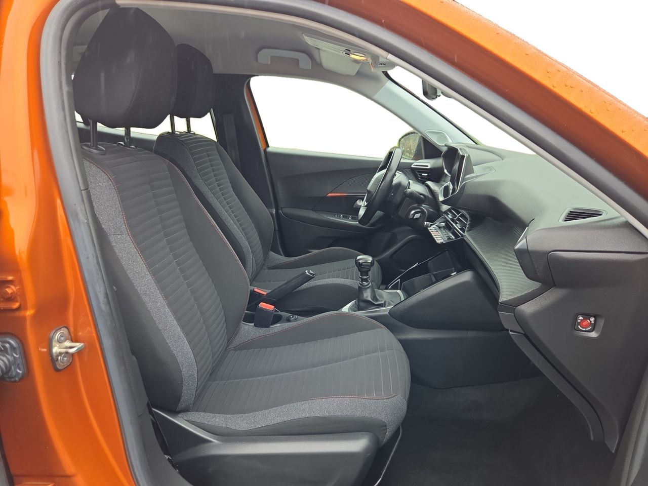 Peugeot 2008 ACTIVE BLUE HDI 110 CV - Foto 2