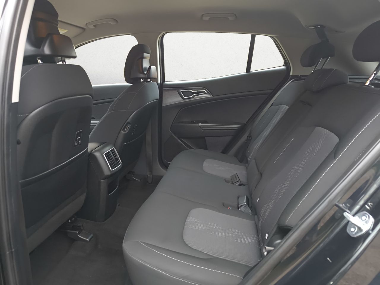 Kia Sportage 1.6 T GDI DRIVE 150 CV 4X2 - Foto 2