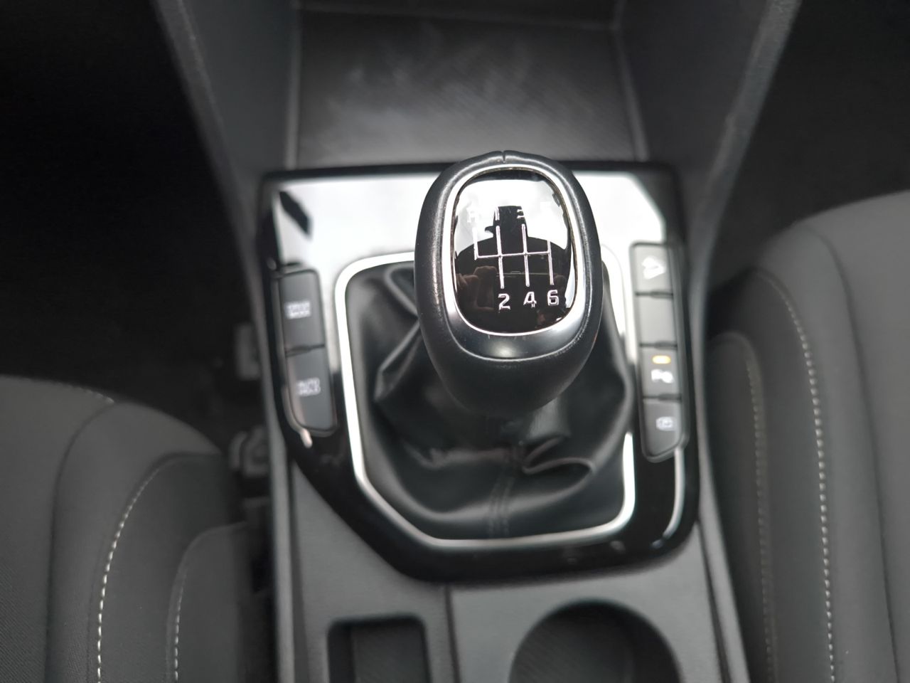 Kia Sportage 1.6 T GDI DRIVE 150 CV 4X2 - Foto 2