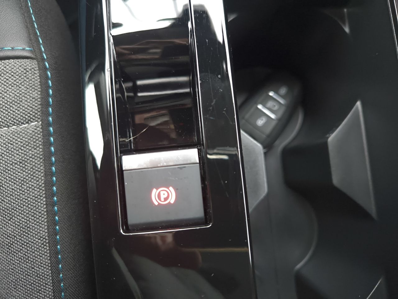 Citroën C4 PURE TECH 130 CV FEEL PACK - Foto 2