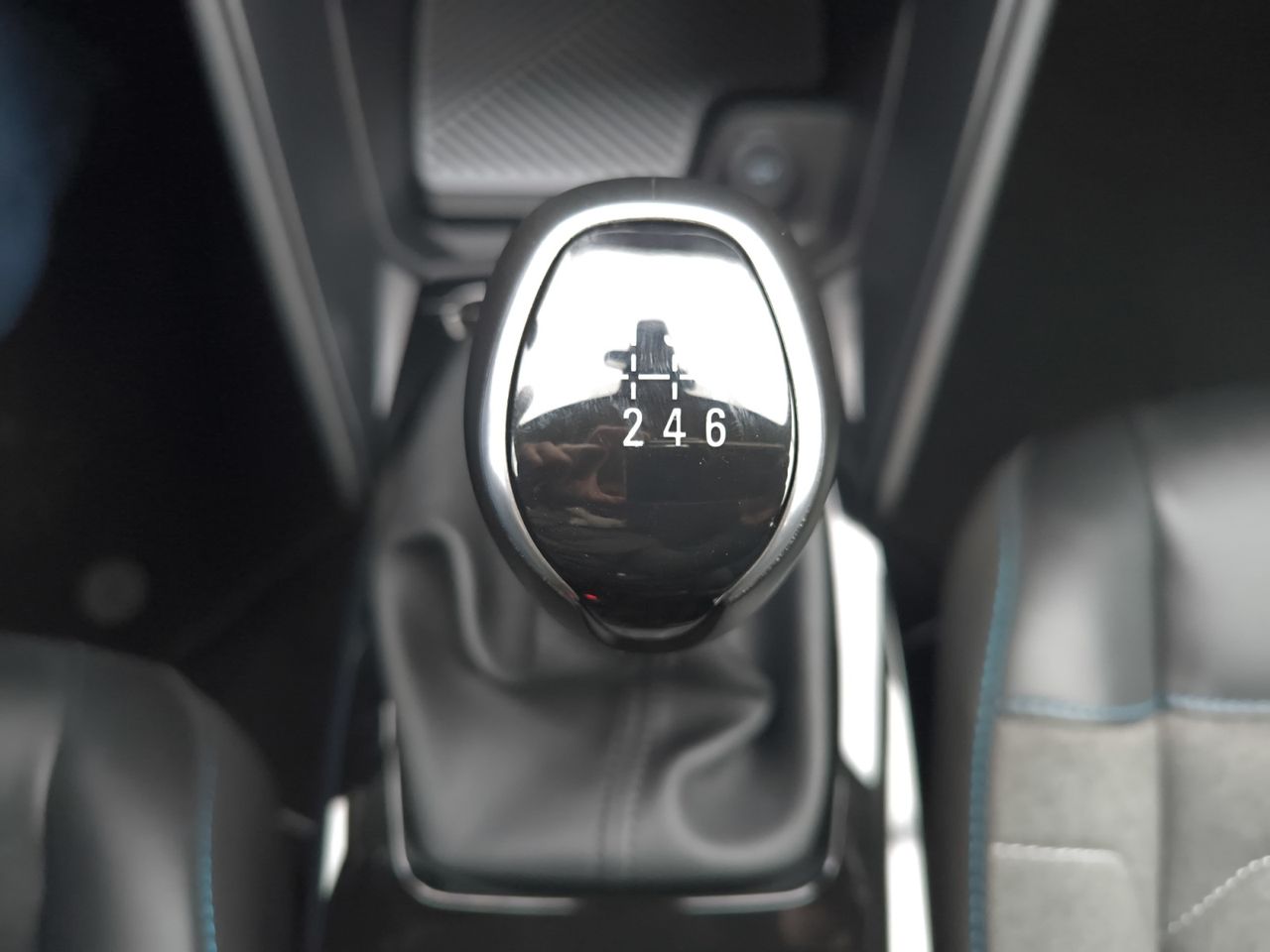 Citroën C4 PURE TECH 130 CV FEEL PACK - Foto 2