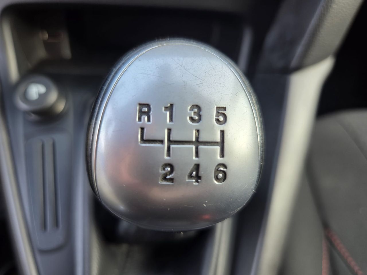 Ford Focus ST LINE SPORT 120 CV - Foto 2