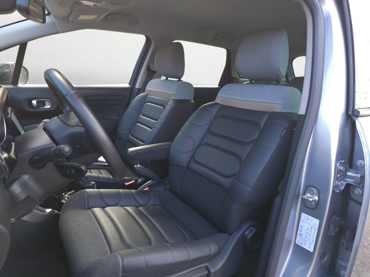 Citroën C3 Aircross BLUE HDI 110 CV SHINE - Foto 2