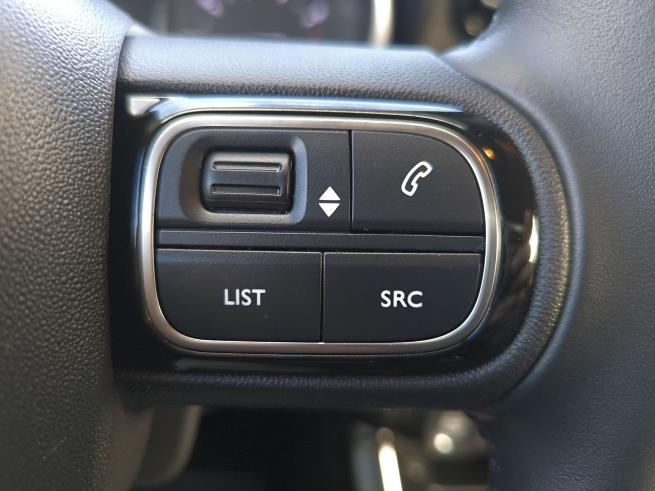 Citroën C3 Aircross BLUE HDI 110 CV SHINE - Foto 2