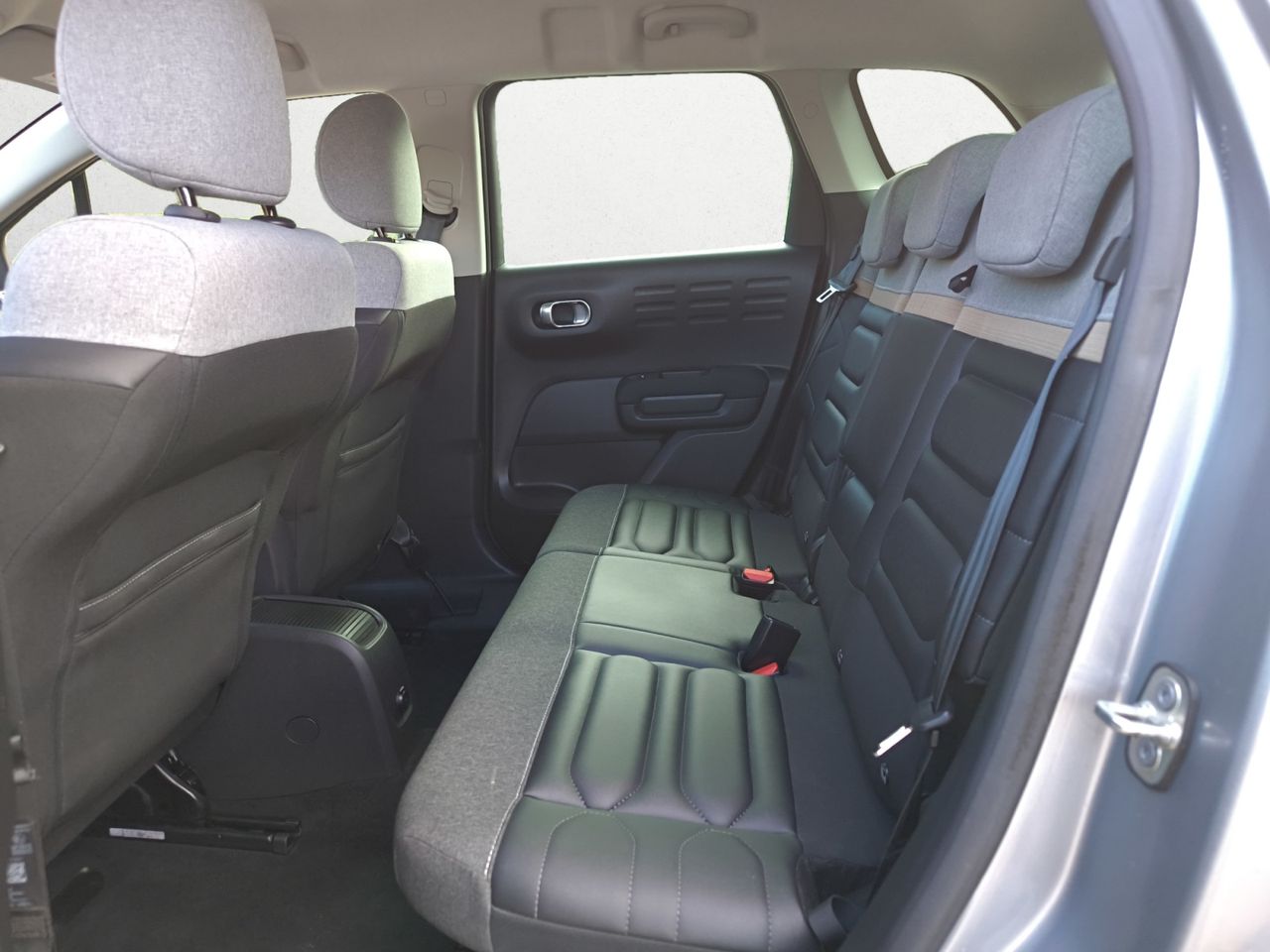 Citroën C3 Aircross BLUE HDI 110 CV SHINE - Foto 2