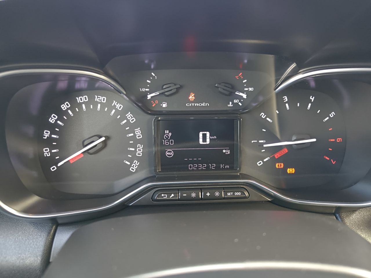 Citroën C3 Aircross BLUE HDI 110 CV SHINE - Foto 2