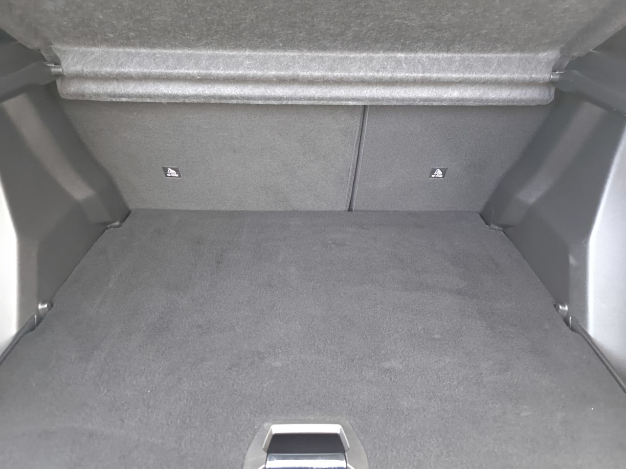 Peugeot 2008 GT LINE BLUE HDI 100 CV - Foto 2