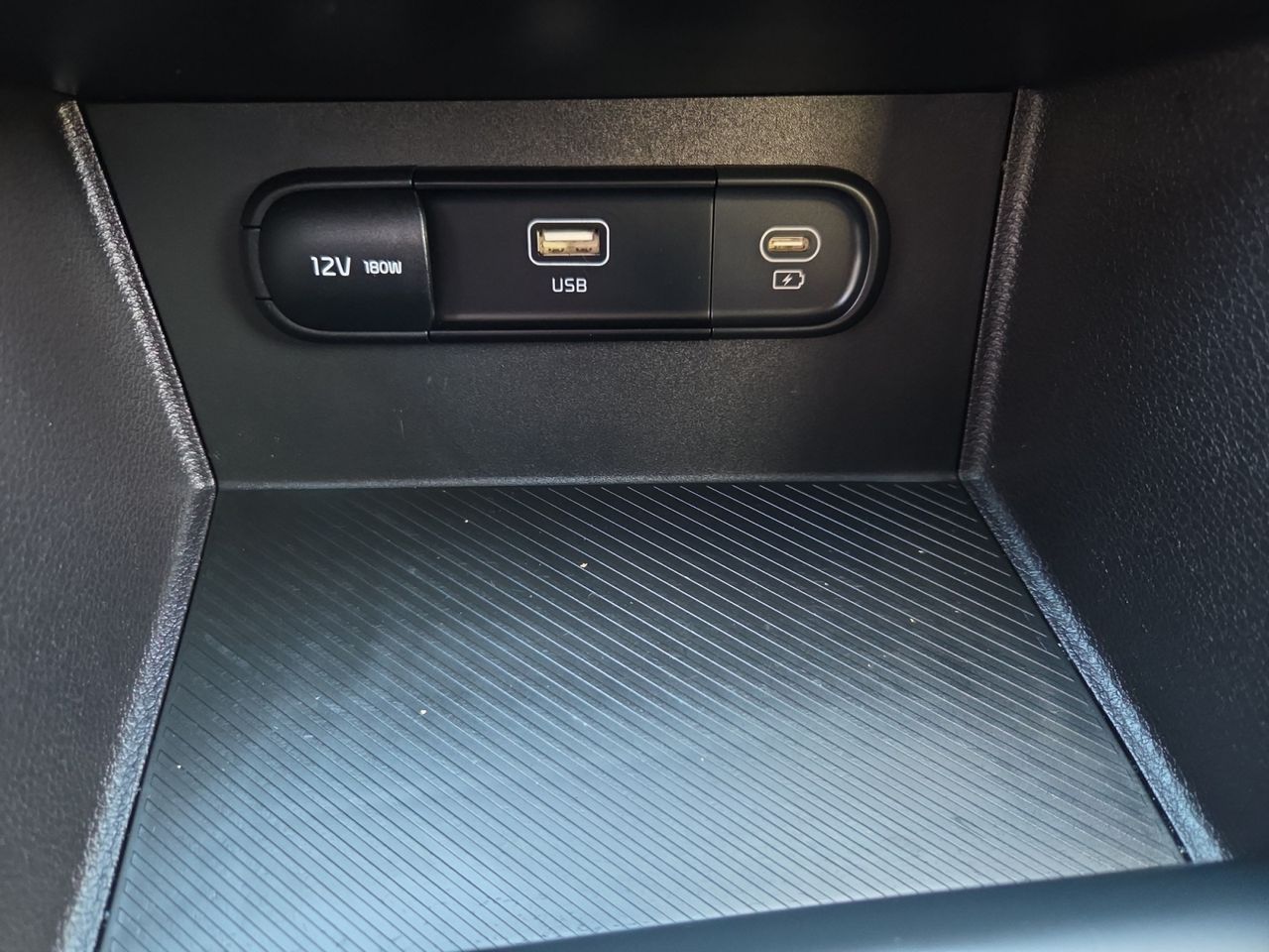 Kia Sportage 1.6 CRDI MHEV CONCEPT - Foto 2