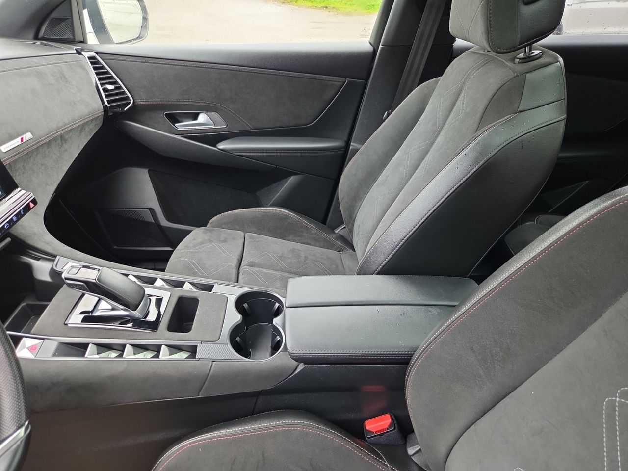 DS DS 7 Crossback E TENSE 300 4X4 PERFORMANCE LINE - Foto 2