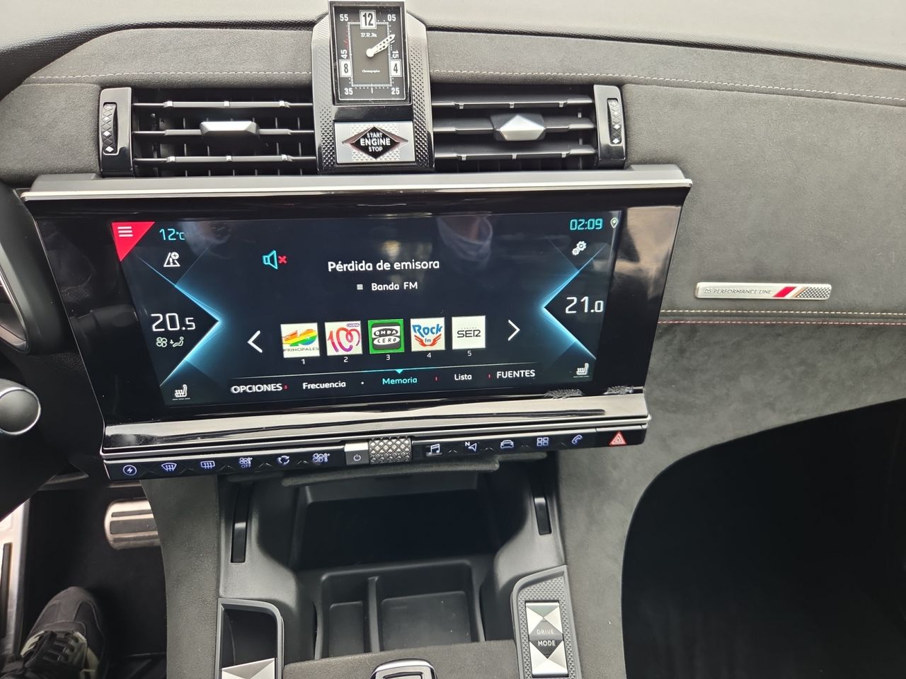 DS DS 7 Crossback E TENSE 300 4X4 PERFORMANCE LINE - Foto 2