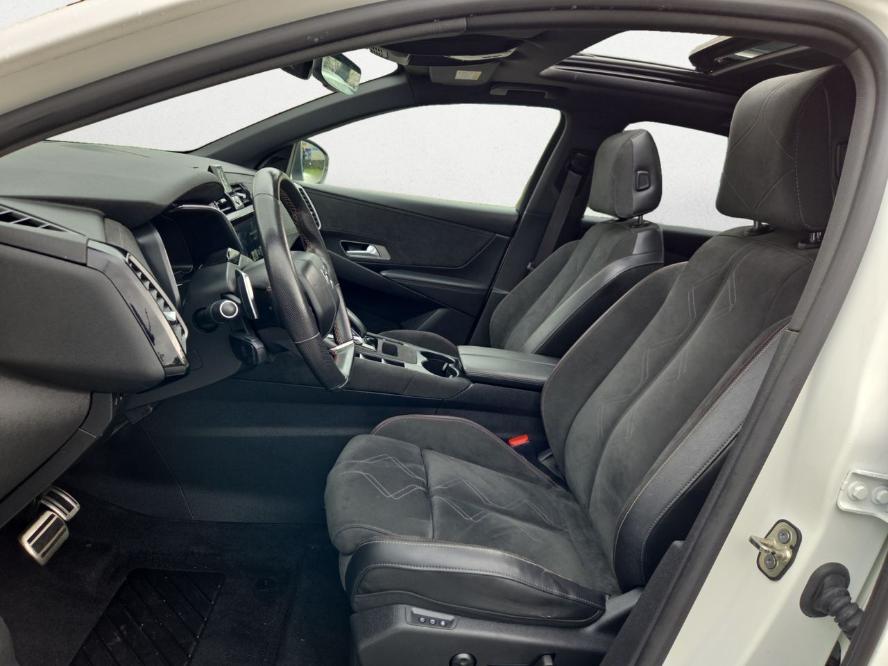 DS DS 7 Crossback E TENSE 300 4X4 PERFORMANCE LINE - Foto 2