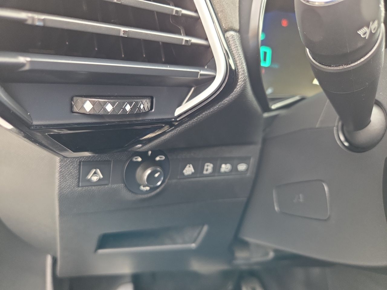 DS DS 7 Crossback E TENSE 300 4X4 PERFORMANCE LINE - Foto 2