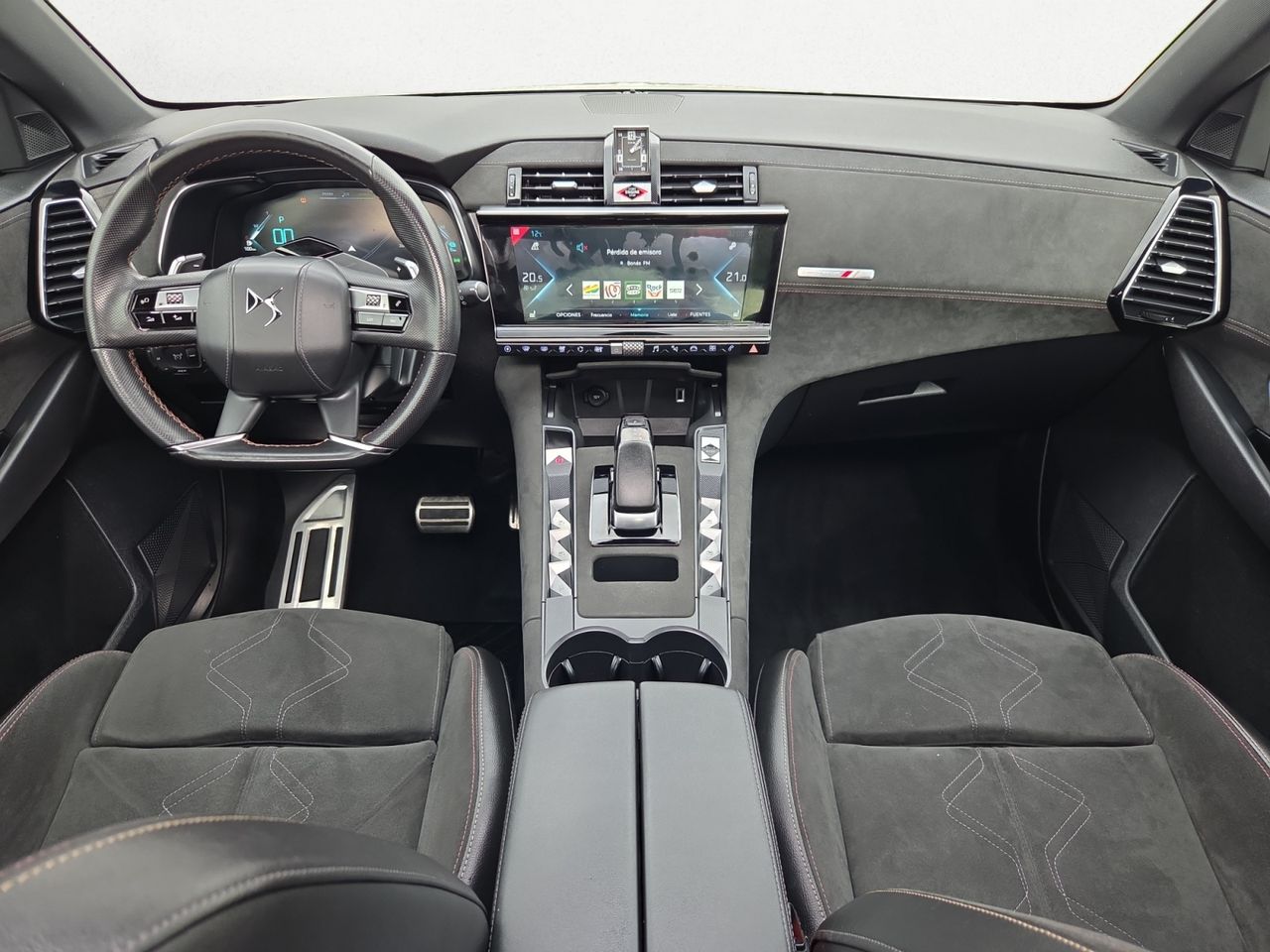 DS DS 7 Crossback E TENSE 300 4X4 PERFORMANCE LINE - Foto 2