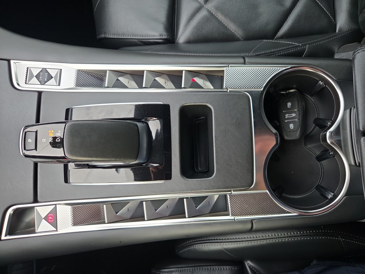 DS DS 7 E TENSE 4X4 300 RIVOLI - Foto 2