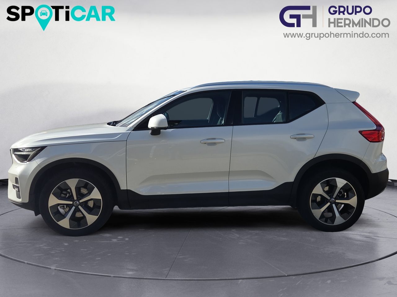 Volvo XC40 2.0 B3G CORE AUTO HIBRIDO 163 CV - Foto 2