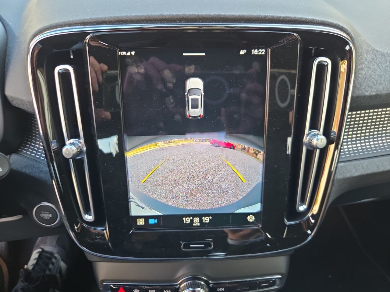 Volvo XC40 2.0 B3G CORE AUTO HIBRIDO 163 CV - Foto 2