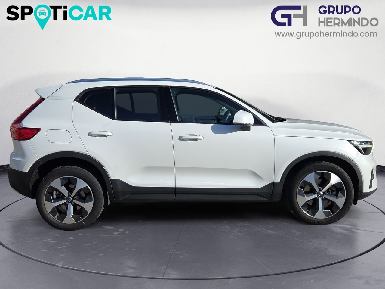 Volvo XC40 2.0 B3G CORE AUTO HIBRIDO 163 CV - Foto 2