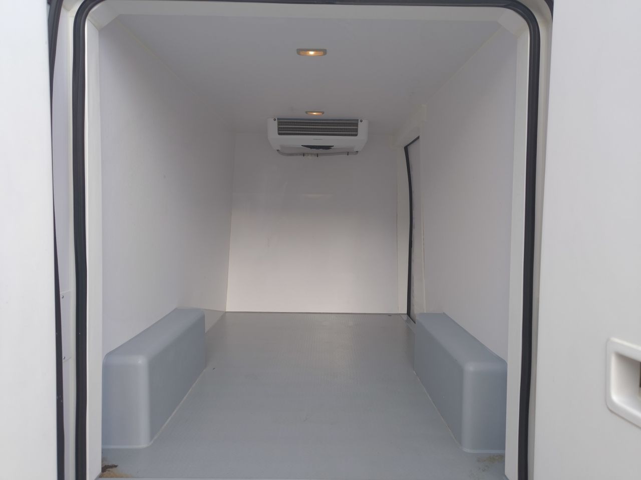 Citroën Jumper FG 33 L2 H2 BLUE HDI 120 CV - Foto 2