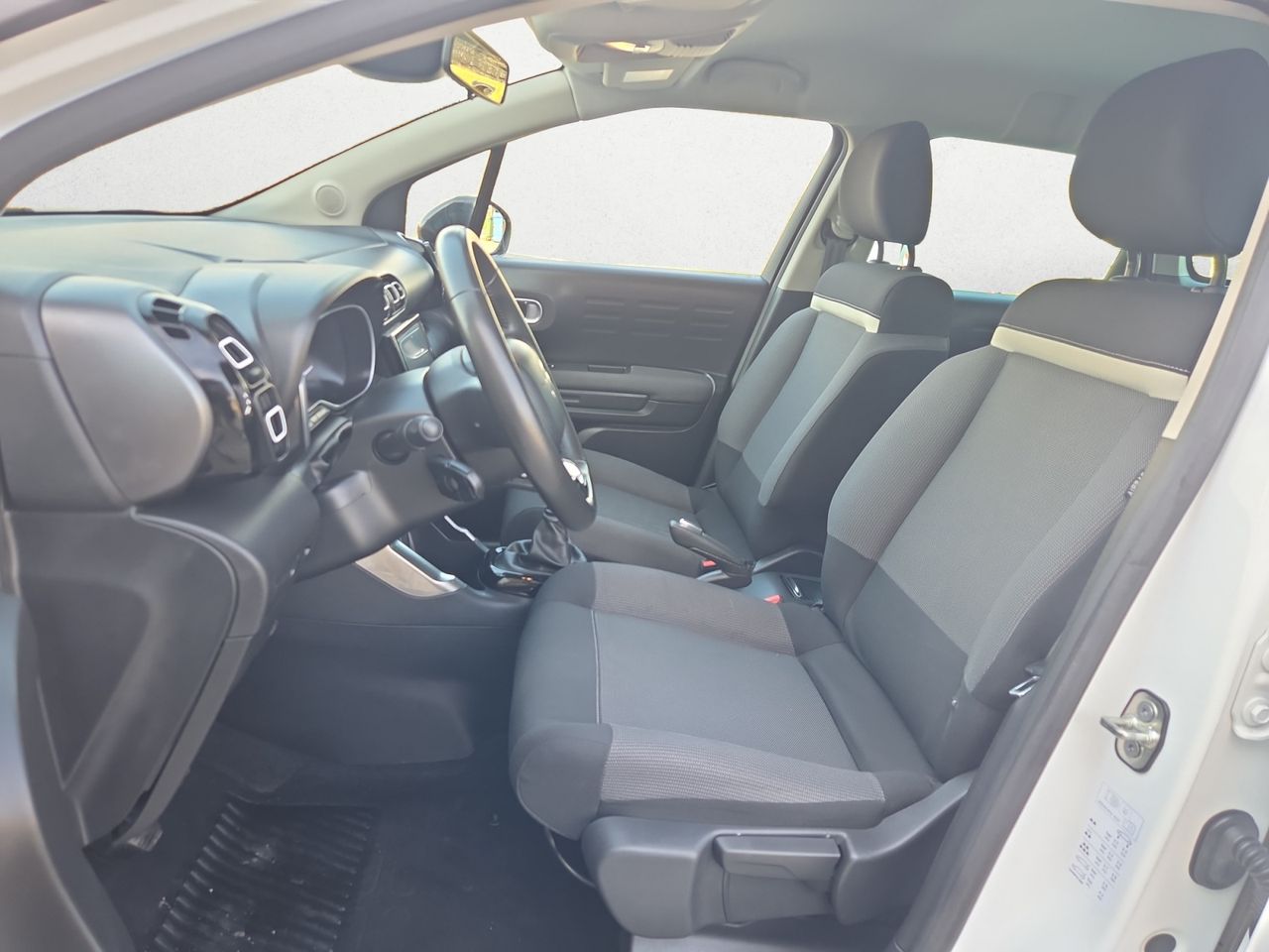 Citroën C3 Aircross BLUE HDI 110 CV FEEL PACK - Foto 2