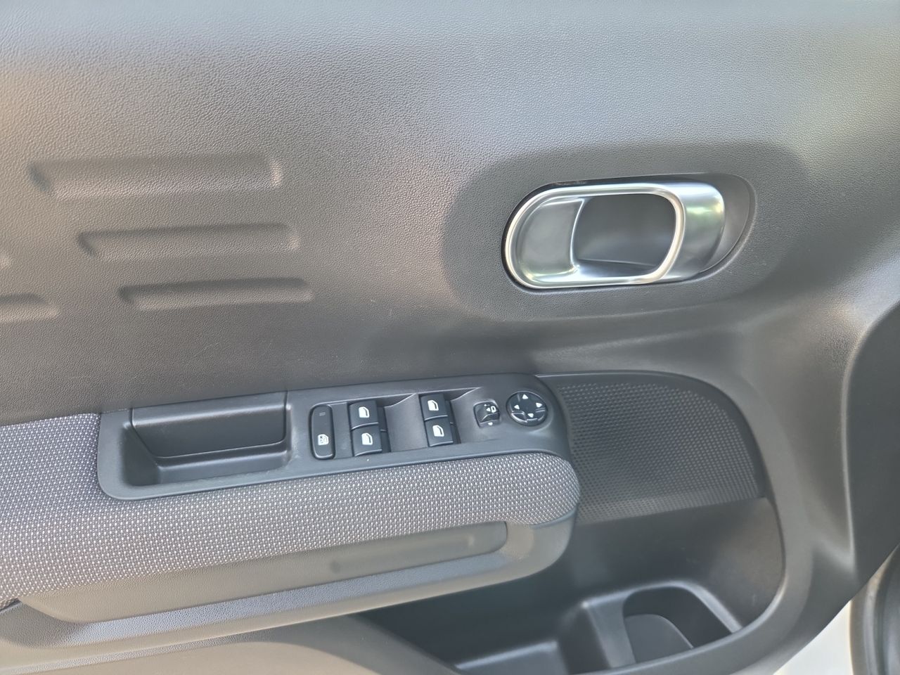 Citroën C3 Aircross BLUE HDI 110 CV FEEL PACK - Foto 2