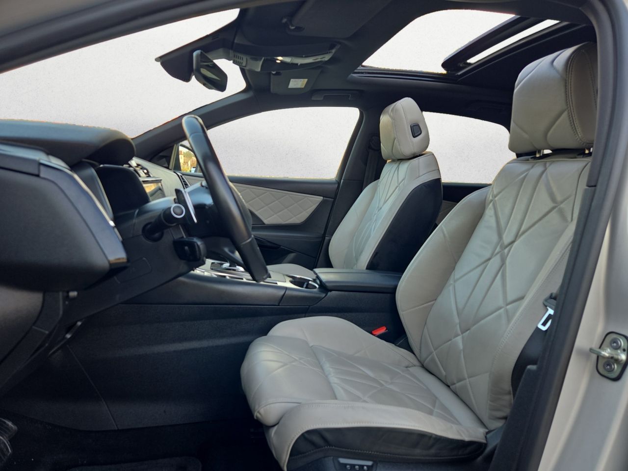 DS DS 7 Crossback E TENSE 4X4 GRAND CHIC - Foto 2