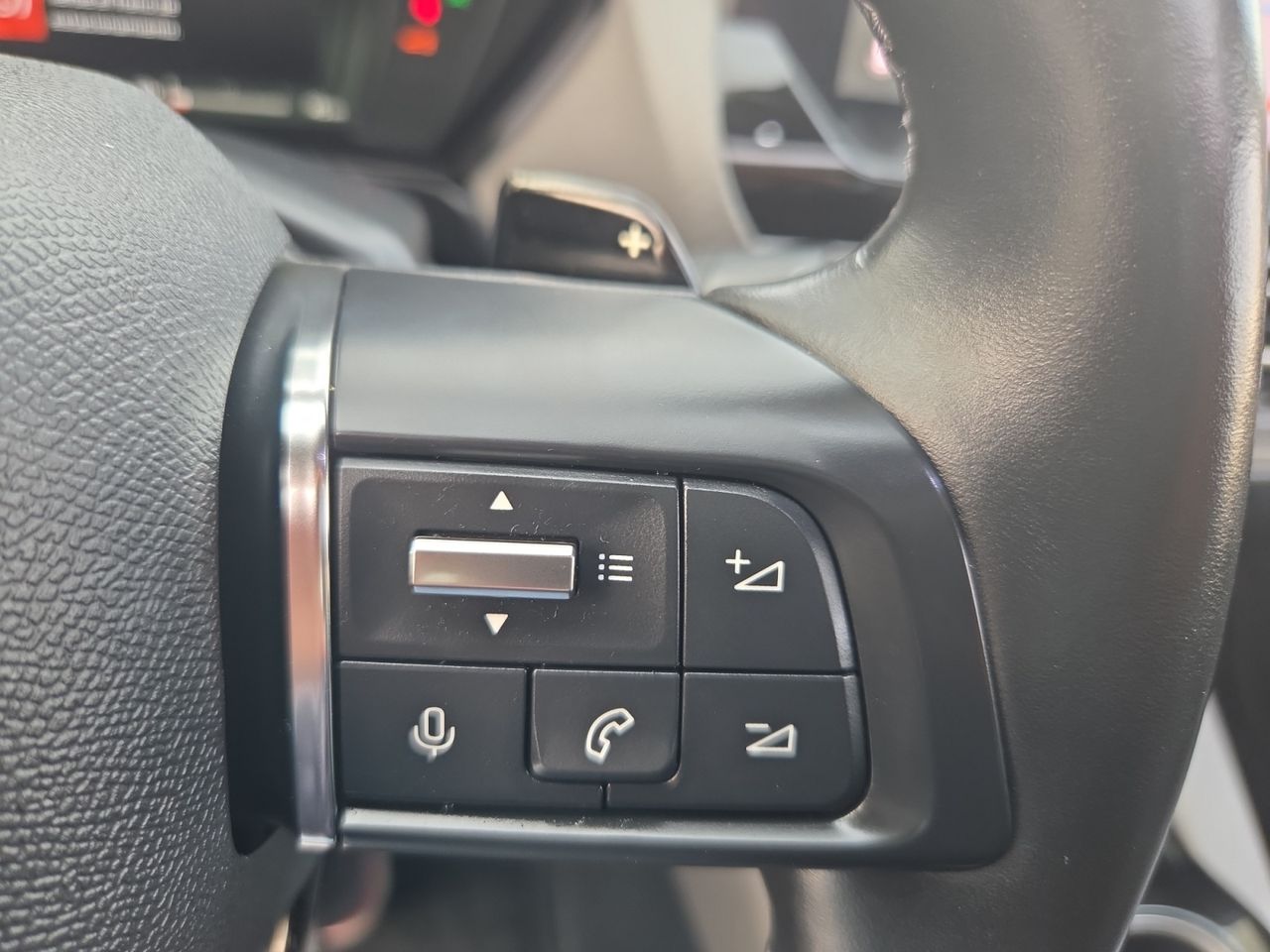 Citroën C5 X PLUG IN HYBRID 225 e EAT8 SHINE - Foto 2